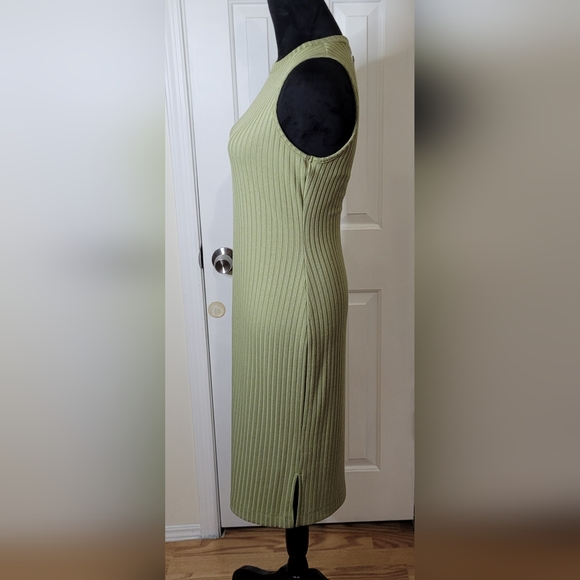 Nine West Woman's Ribbed Crewneck Midi Dress Sage - NWT Large - Picture 2 of 8